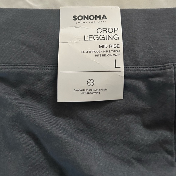 Cropped Grey Legging - Picture 2 of 2